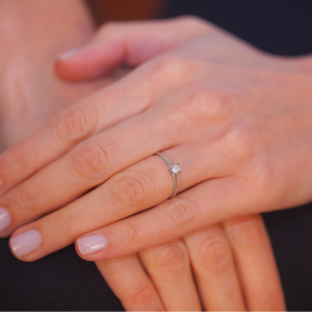 0.15 Karat Pırlanta Tektaş Yüzük