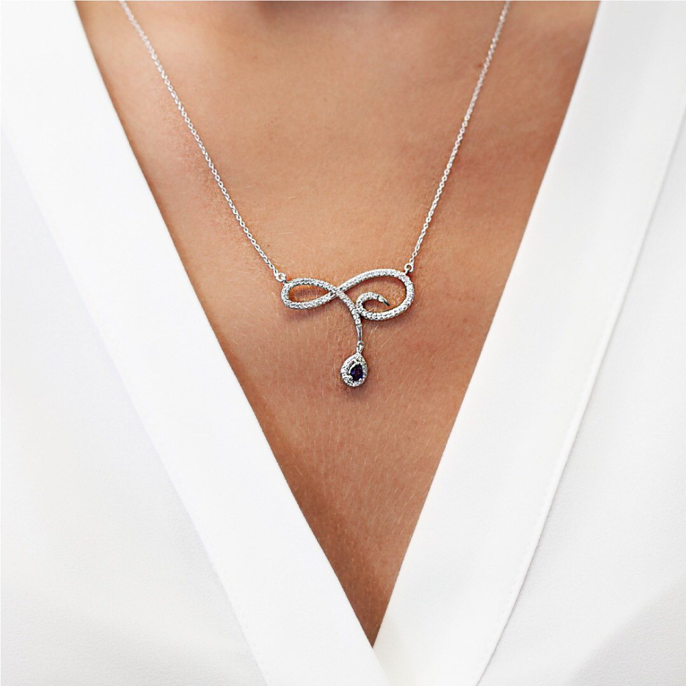 0.60 Karat Pırlanta Safir Kolye