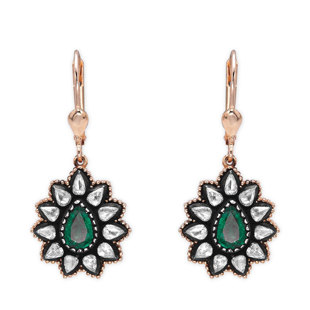 Zümrüt Elmas Küpe