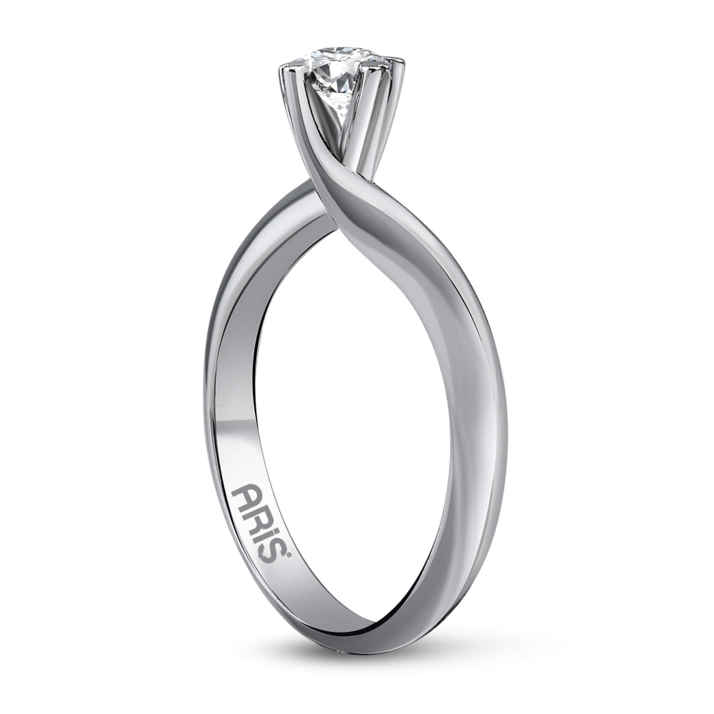 0.30 Karat Pırlanta Tektaş Yüzük