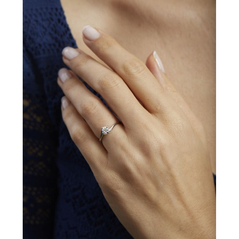 0.35 Karat Pırlanta Tektaş Yüzük