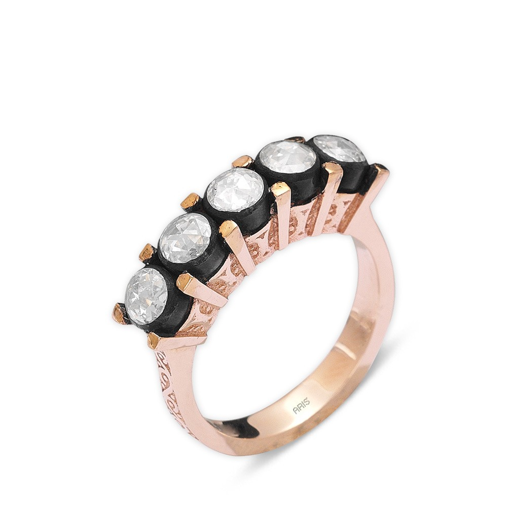 0.76 Karat Elmas 5 Taş Alyans