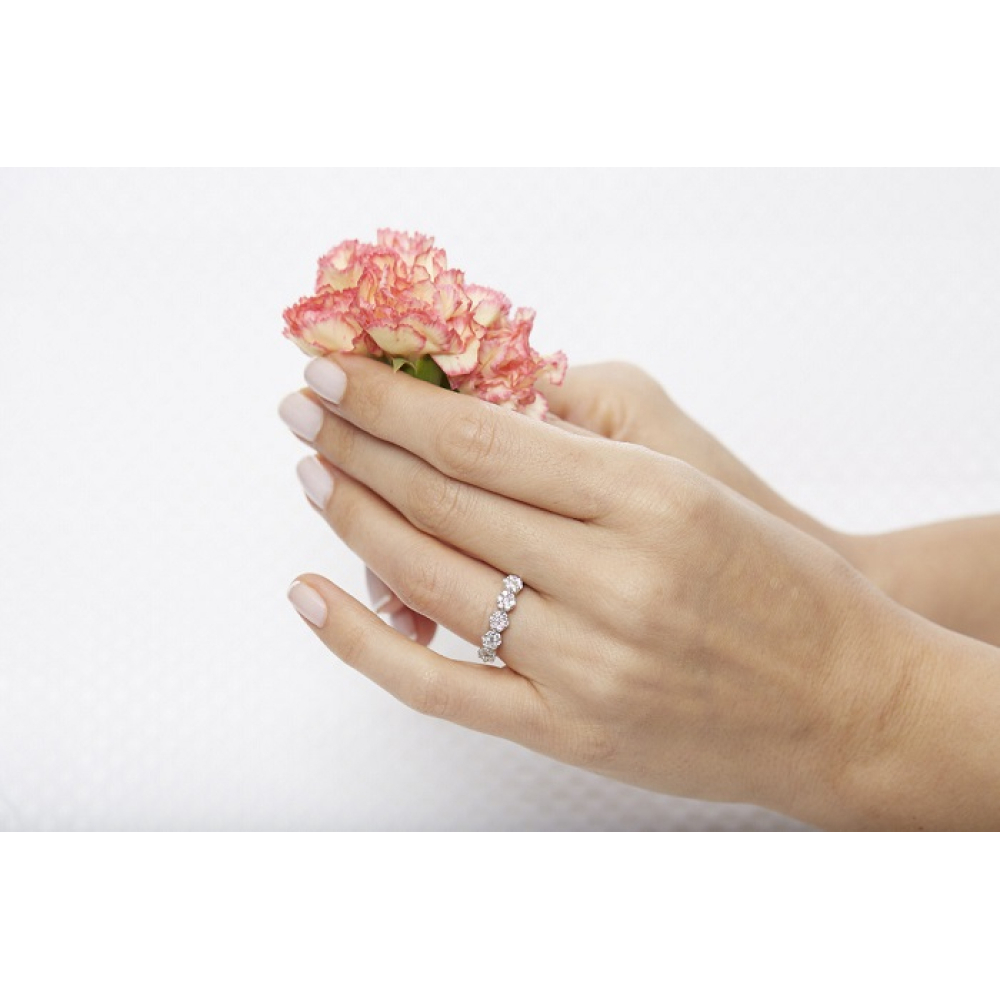 Pırlanta Effect Beştaş Yüzük