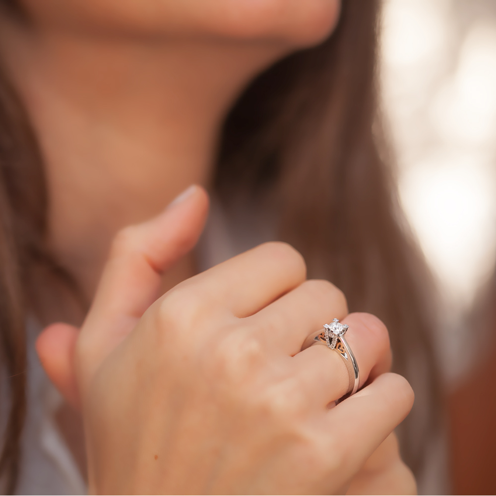 0.42 Karat Pırlanta Tektaş Yüzük