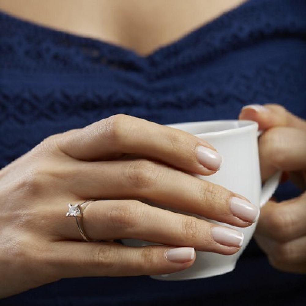 0.40 Karat D-SI1 Pırlanta Tektaş Yüzük GIA Sertifikasıyla