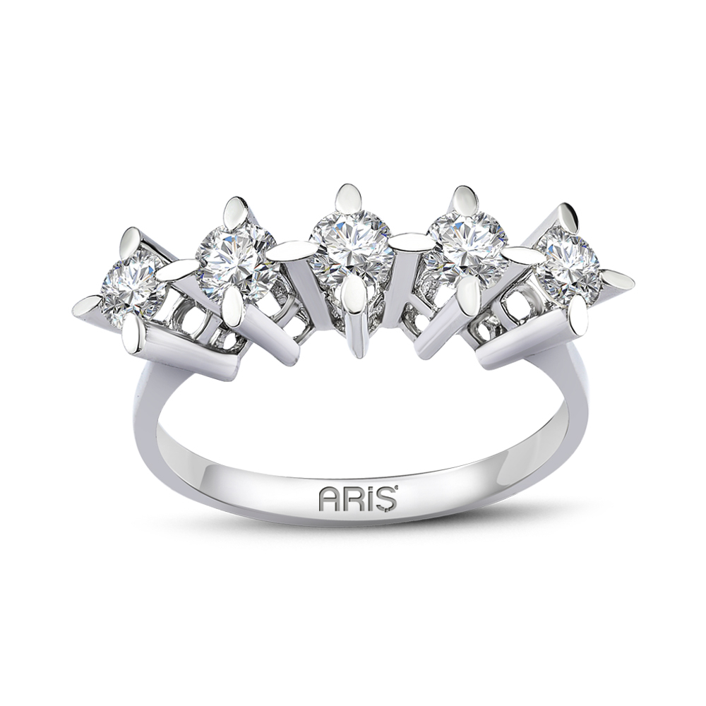 0.30 Karat Beştaş Pırlanta Yüzük