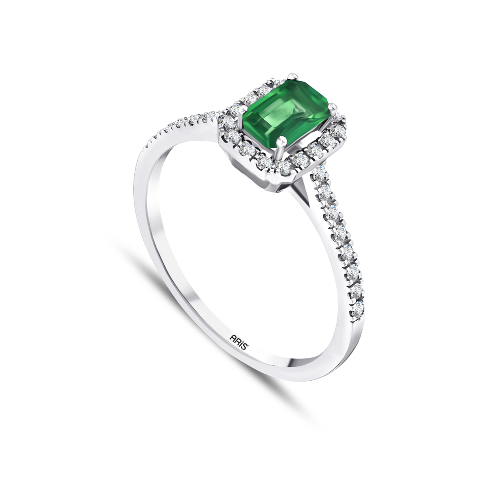 0.70 Karat Zümrüt Pırlanta Yüzük