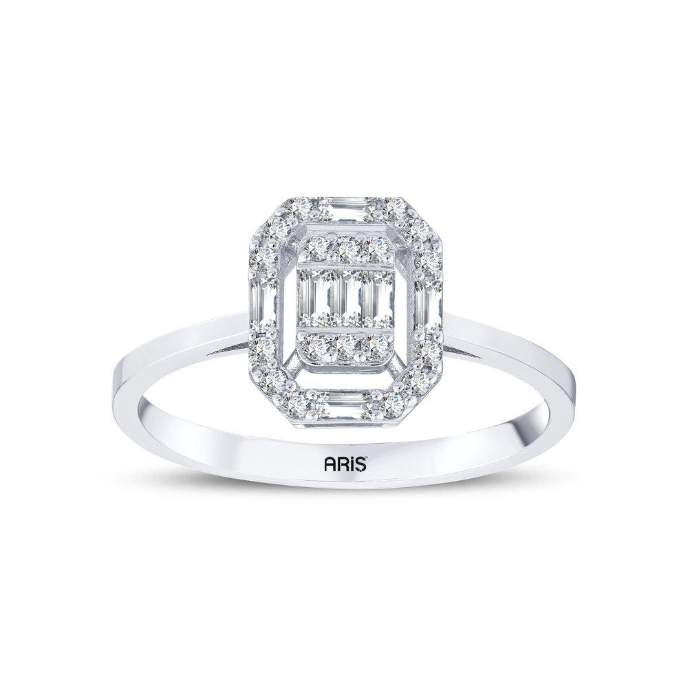 0.18 Karat Pırlanta Baget Yüzük