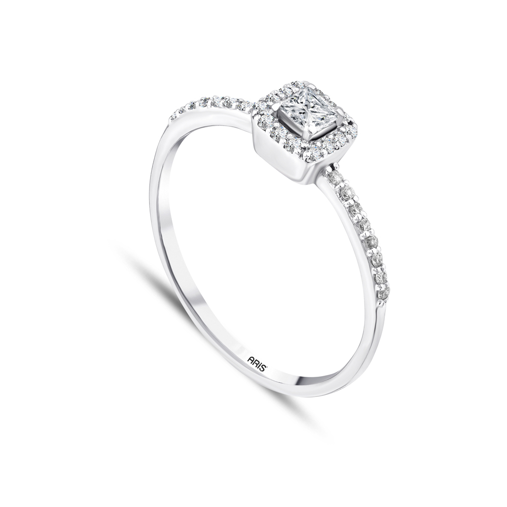 0.27 Karat Prenses Kesim Pırlanta Yüzük