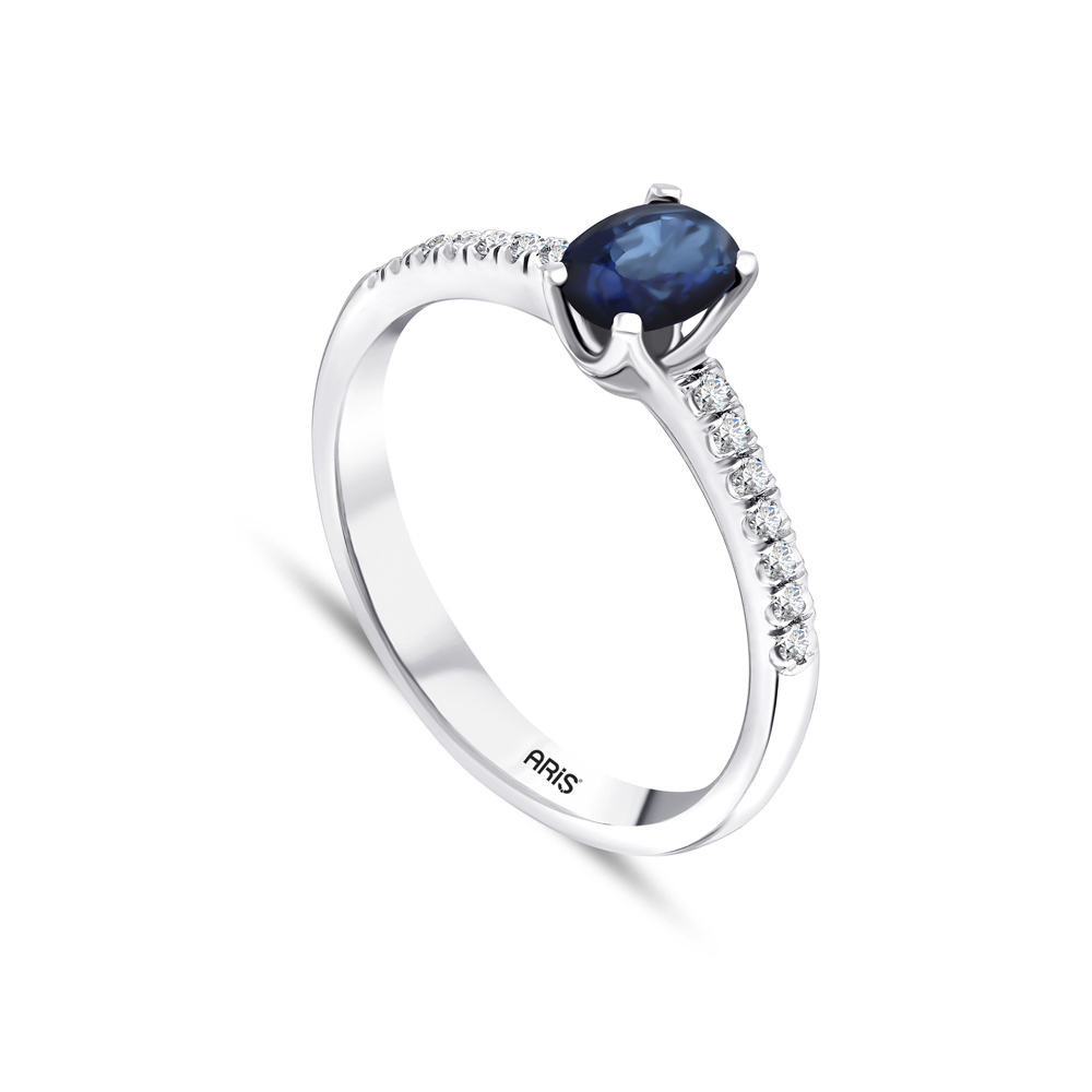 Oval Kesim Safir Pırlanta Yüzük