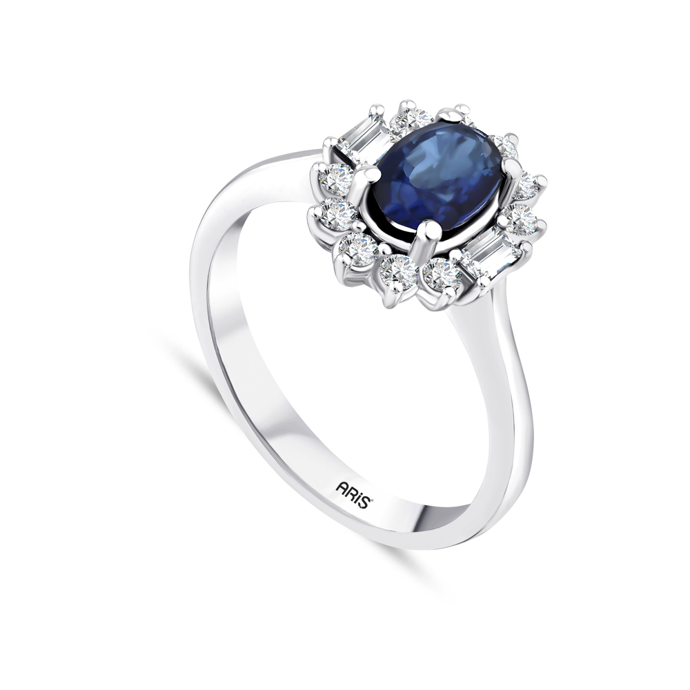 Oval Kesim Safir Pırlanta Yüzük