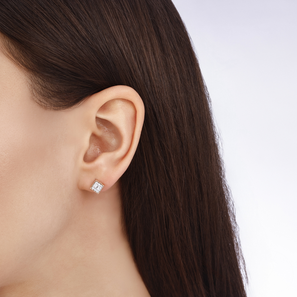 0.30 Karat Pırlanta Küpe