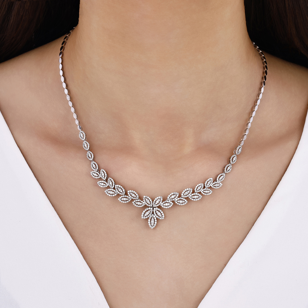 Markiz Model Pırlanta Gerdanlık