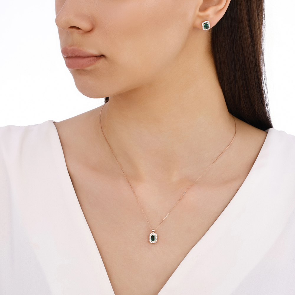 0.55 Karat Pırlanta Zümrüt Kolye