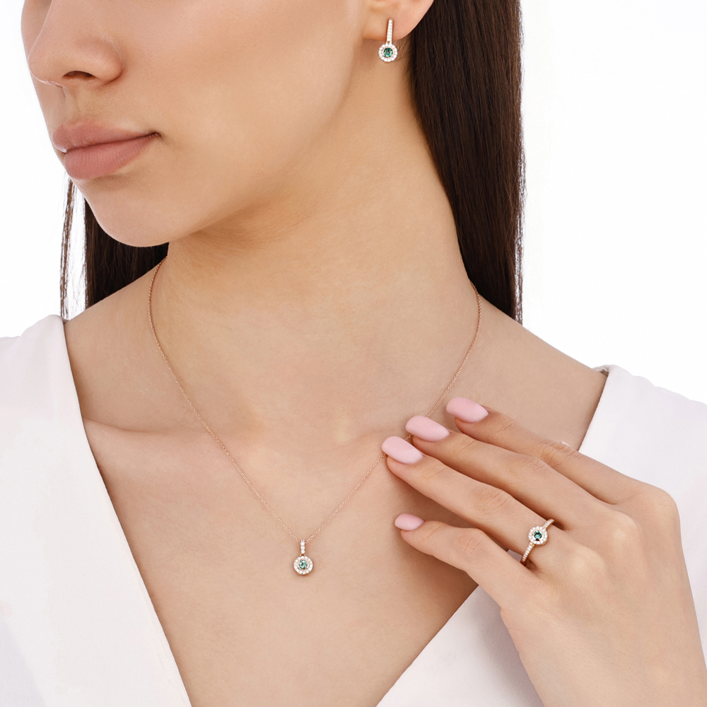 0.33 Karat Pırlanta Zümrüt Kolye