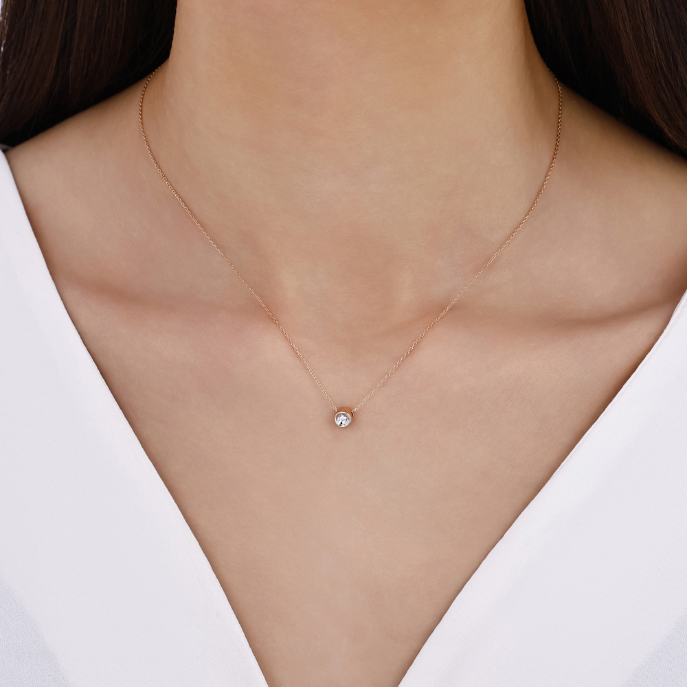 0.03 Karat Pırlanta Kolye