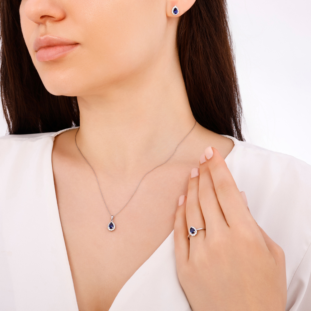 0.62 Karat Damla Safir Kolye