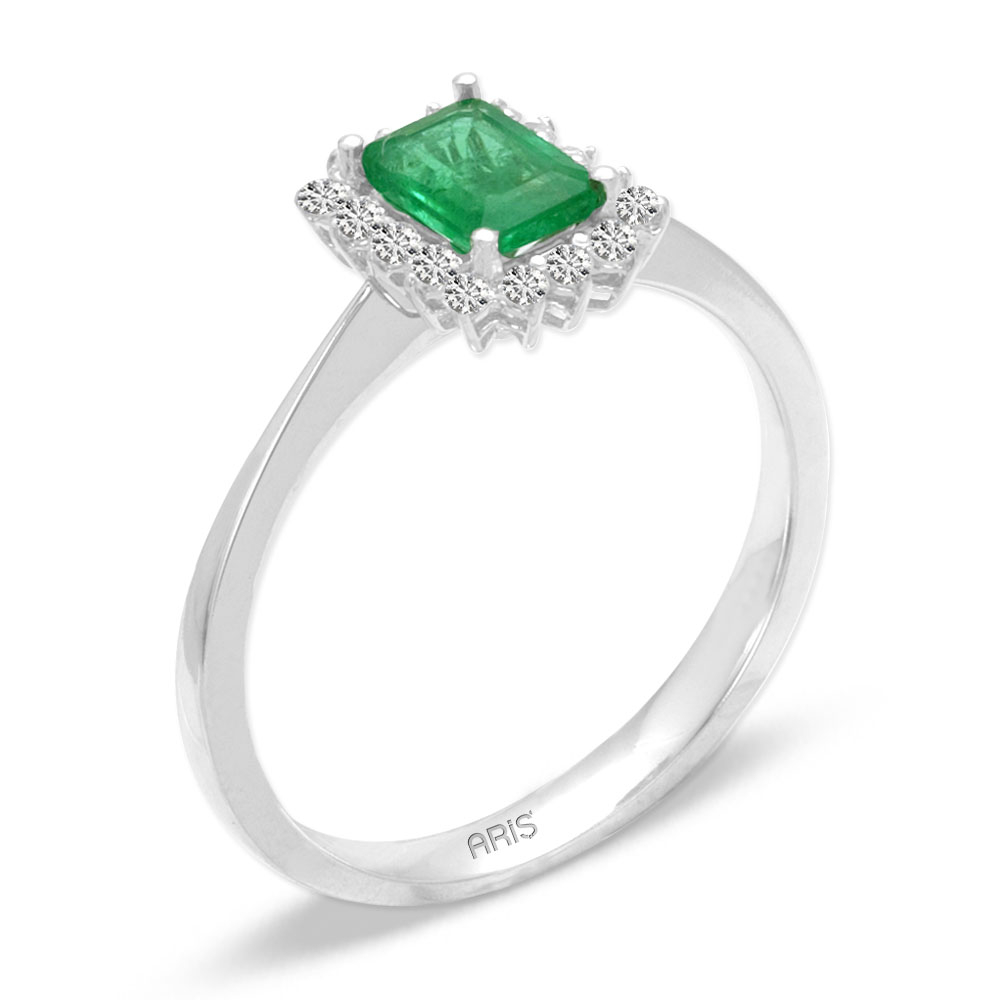 0.56 Karat Zümrüt Pırlanta Yüzük