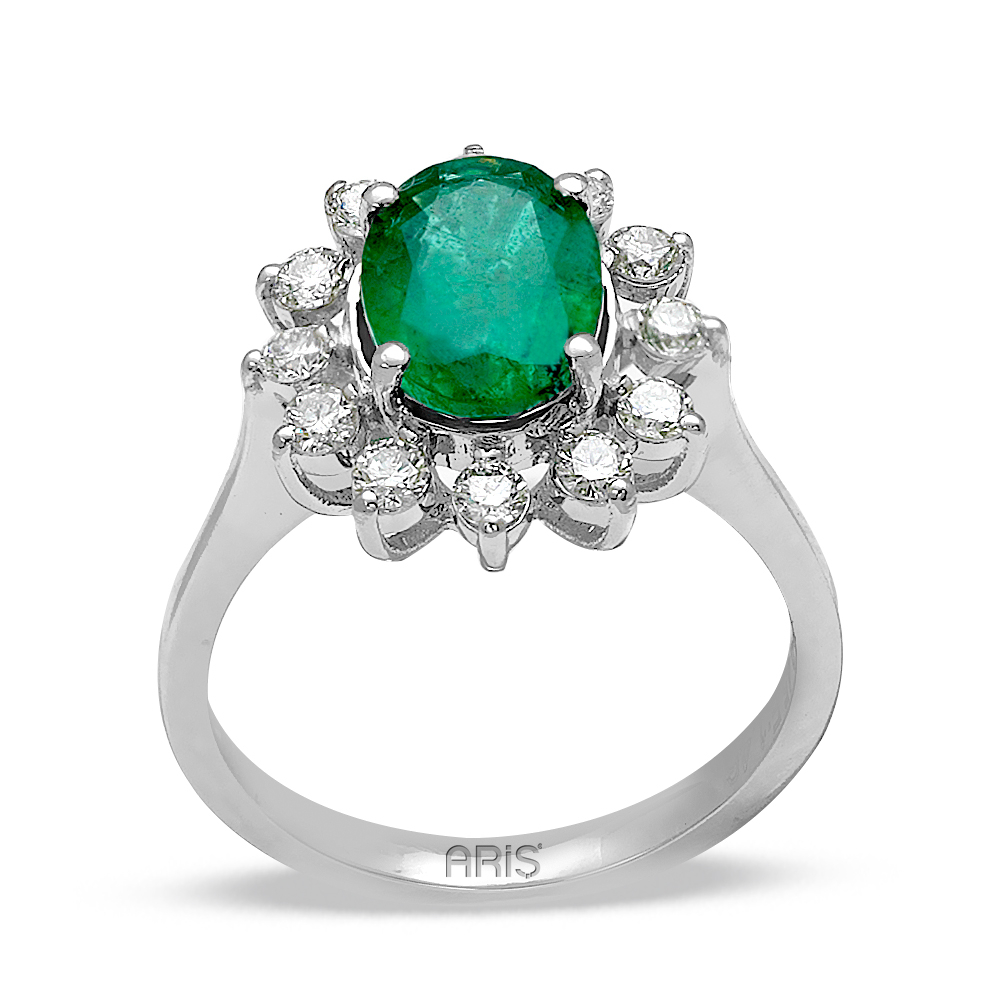 1.91 Karat Oval Zümrüt Pırlanta Yüzük