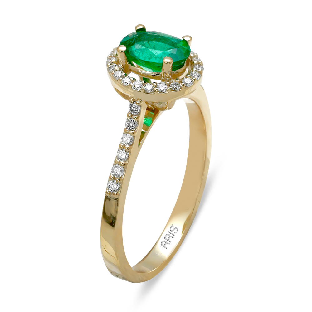 0.78 Karat Oval Zümrüt Pırlanta Yüzük