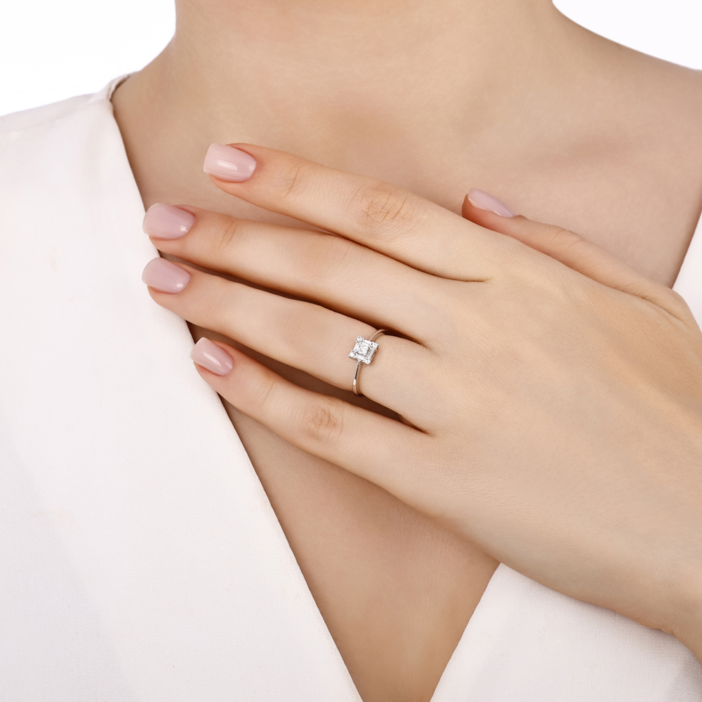 Pırlanta Prenses Kesim Yüzük