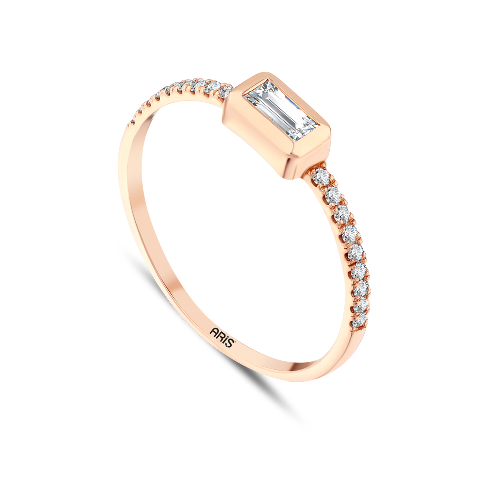 Zümrüt Kesim Pırlanta Yüzük