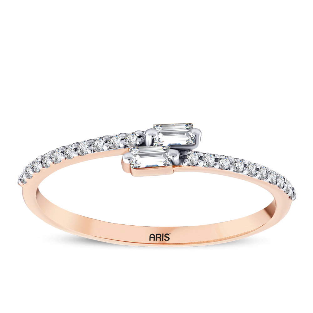 0.18 Karat Pırlanta Baget Yüzük