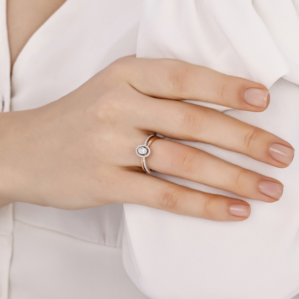 0.64 Karat Pırlanta Baget Yüzük