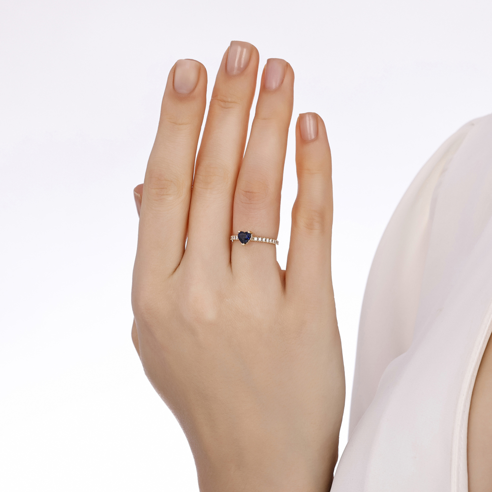 Kalp Kesim Safir Pırlanta Yüzük