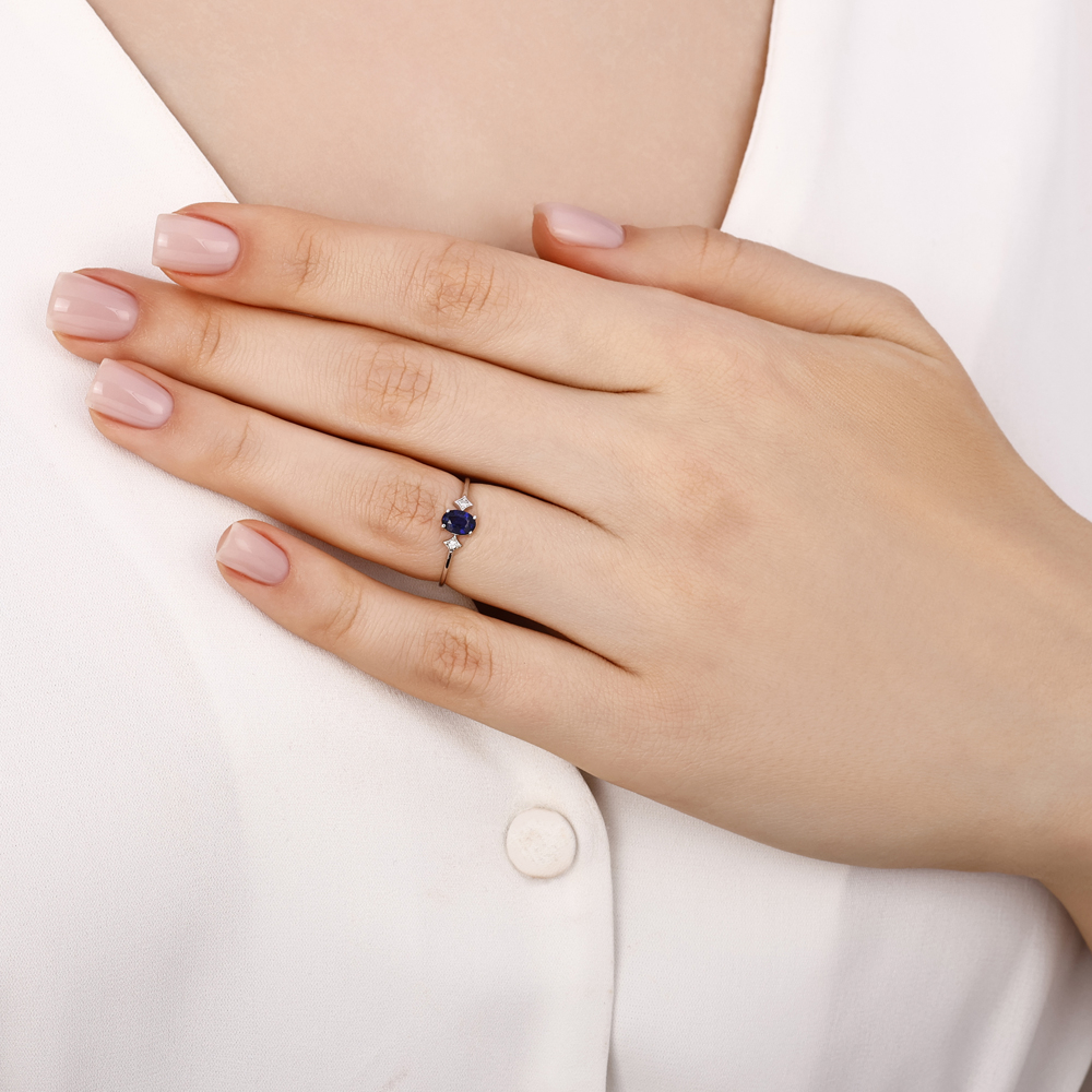 0.52 Karat Oval Safir Pırlanta Yüzük