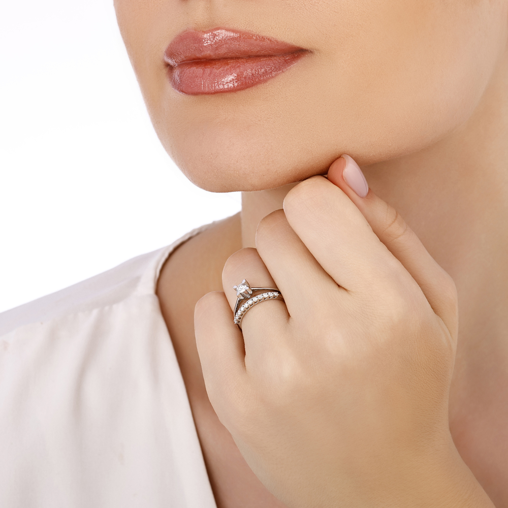 Tektaş Yarımtur Pırlanta Yüzük