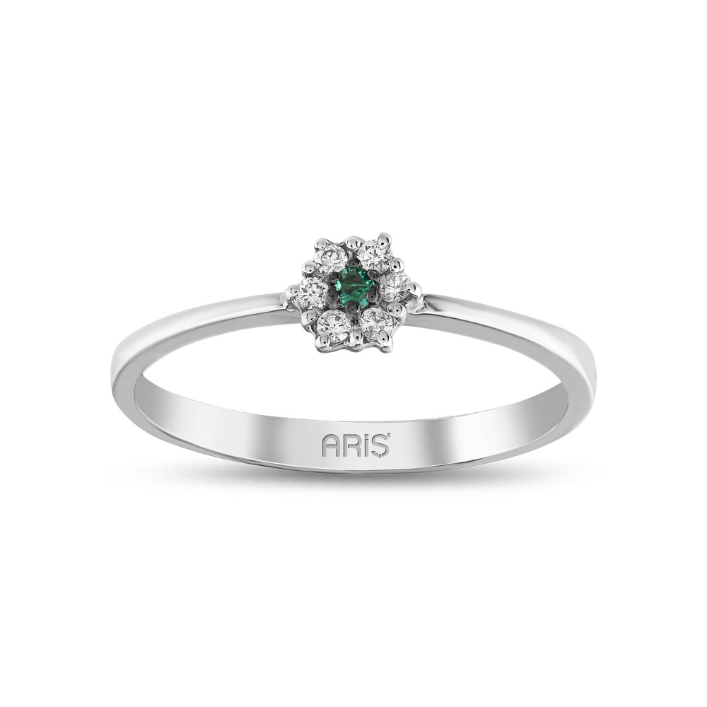 Zümrüt Taşlı Altıgen Formda Pırlanta Yüzük