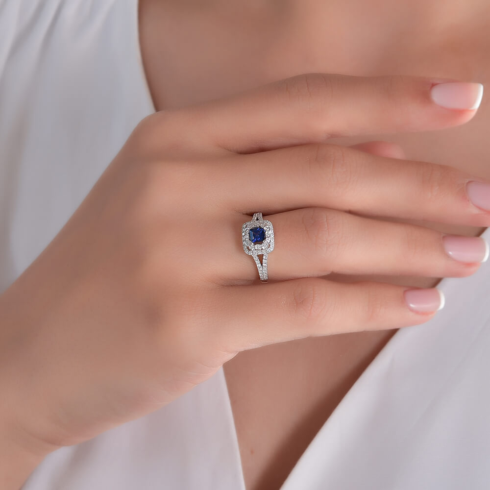 1.09 Karat Pırlanta Safir Yüzük