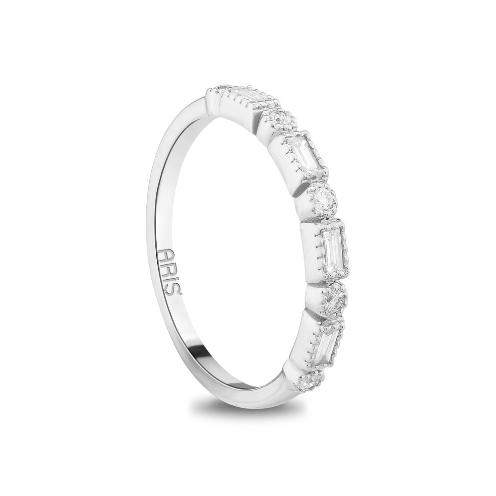 Pırlanta Bagetli Yüzük