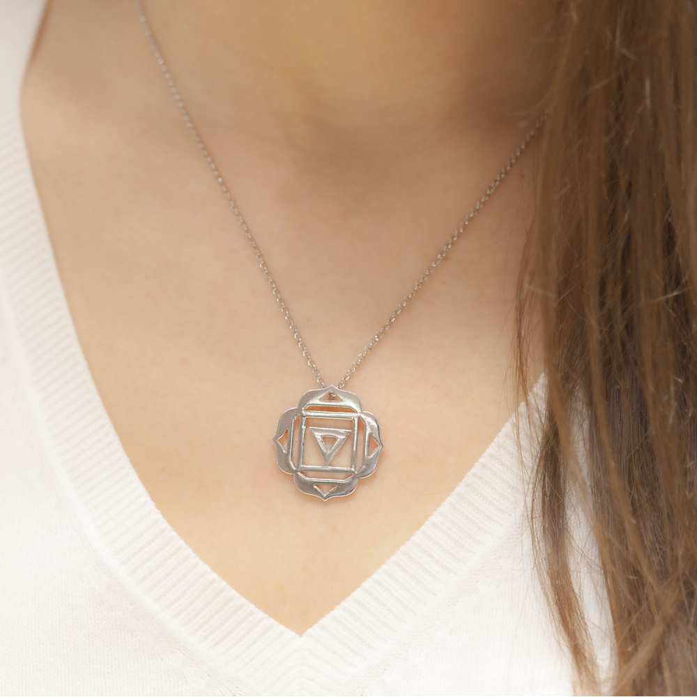 Kök Çakra Gümüş Kolye