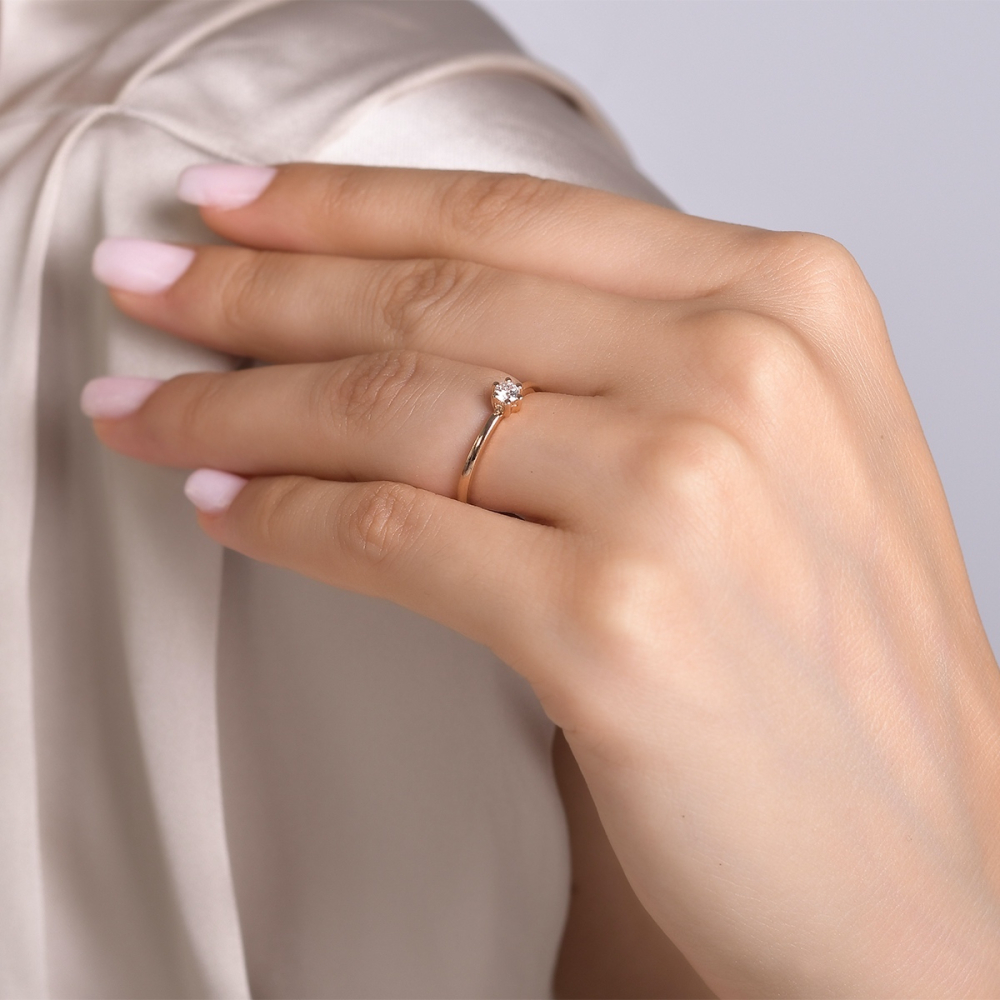 0.13 Karat Pırlanta Tektaş Yüzük Ancona