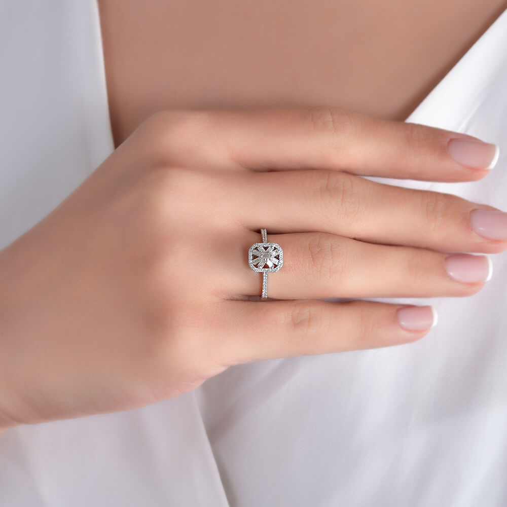 Pırlanta Fantezi Baget Yüzük