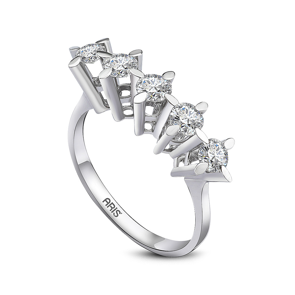 0.25 Karat Pırlanta Beştaş Yüzük