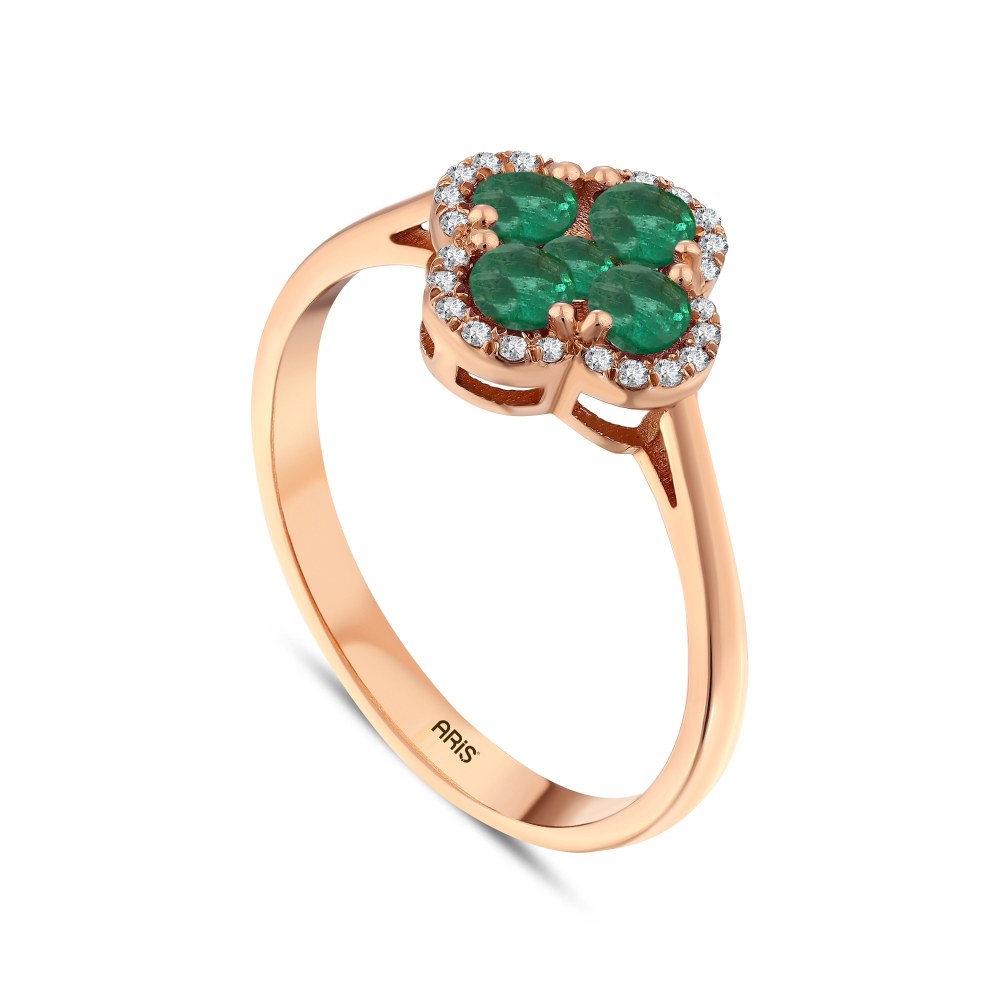 0.38 Karat Zümrüt Taşlı Pırlanta Yüzük