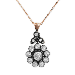 1.49 Karat Gül Elmas Kolye