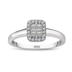 0.28 Karat Pırlanta Fantezi Prenses Kesim Yüzük