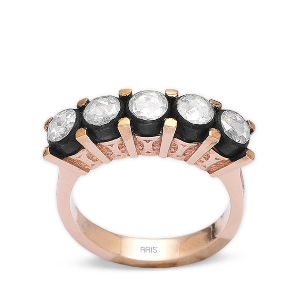 0.76 Karat Elmas 5 Taş Alyans