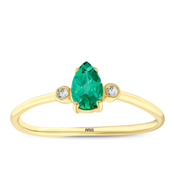 0.41 Karat Pırlanta Zümrüt Yüzük