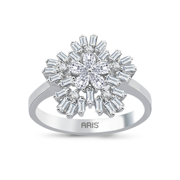 0.76 Karat Pırlanta Baget Yüzük