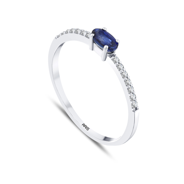 Oval Safir Pırlanta Yüzük