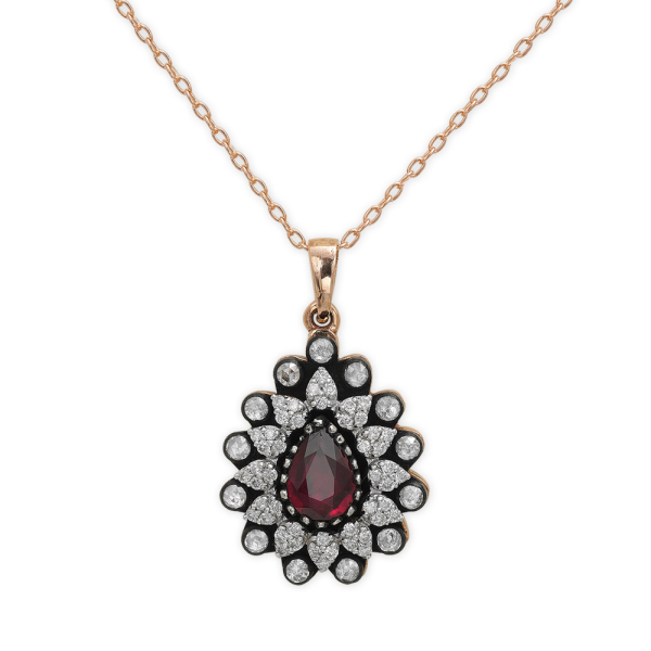 1.36 Karat Yakut Elmas Kolye