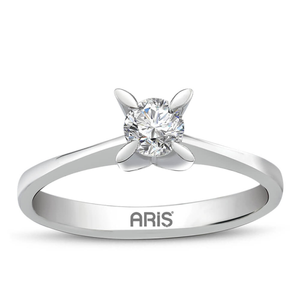 0.18 Karat Pırlanta Tektaş Yüzük 