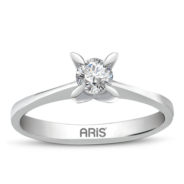 0.30 Karat Pırlanta G Renk Tektaş Yüzük Livorno