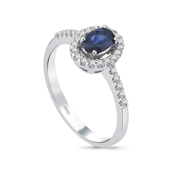 0.52 Karat Pırlanta Oval Safir Yüzük
